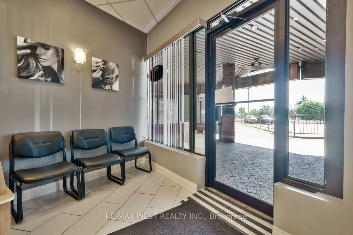 1065, Davis, Huron Heights-Leslie Valley, Newmarket