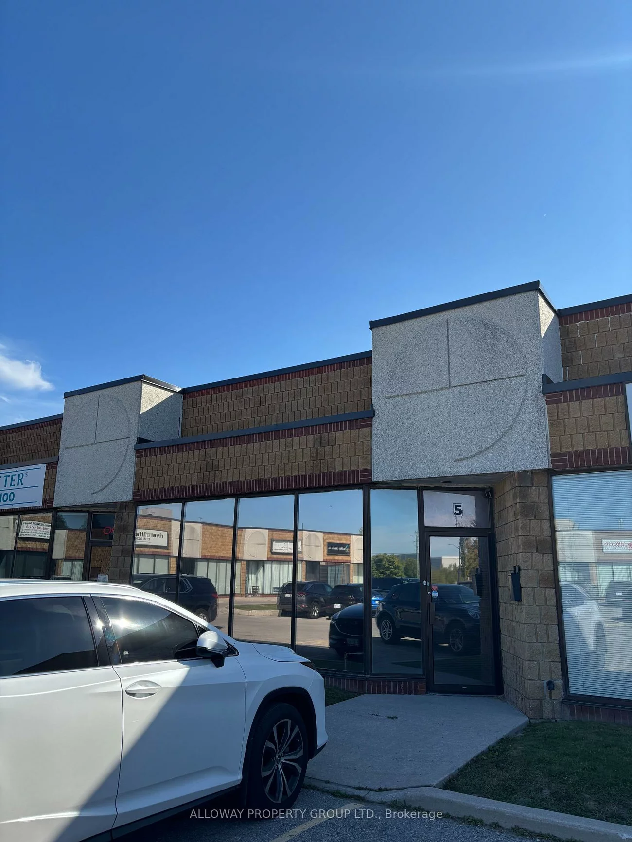 1260, Journey's End, Newmarket Industrial Park, Newmarket