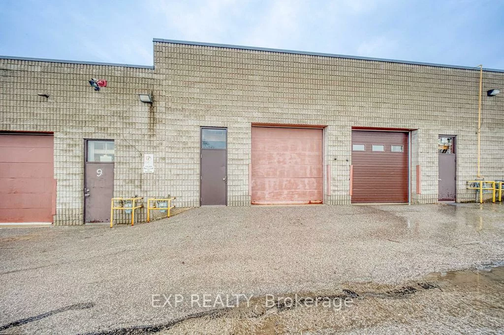 110, Pony, Newmarket Industrial Park, Newmarket