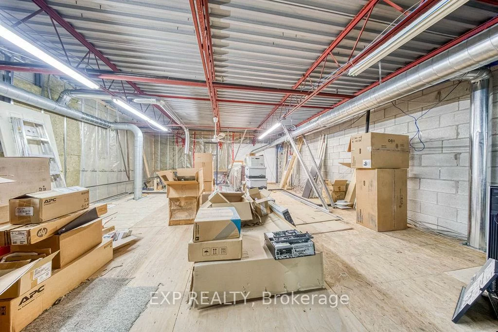 110, Pony, Newmarket Industrial Park, Newmarket