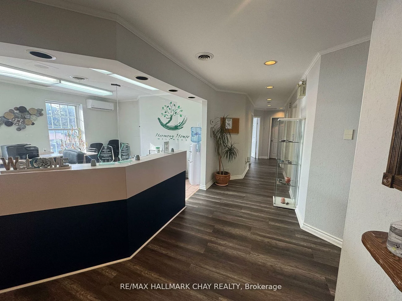 227, Eagle, Central Newmarket, Newmarket