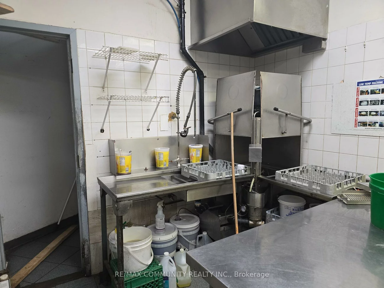 1091, Gorham, Newmarket Industrial Park, Newmarket