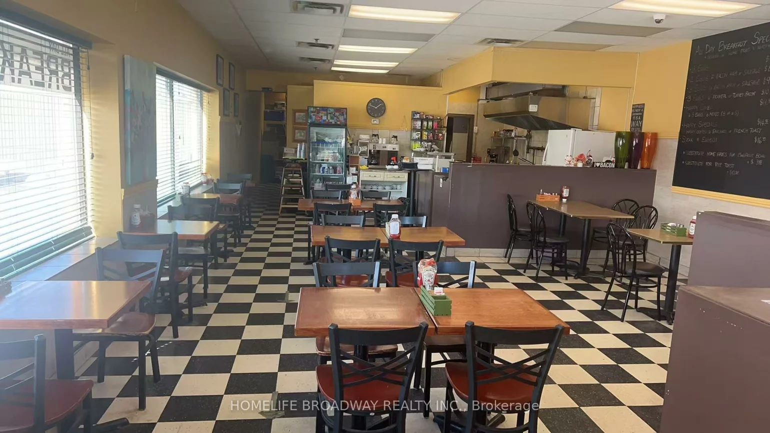 17665, Leslie, Newmarket Industrial Park, Newmarket