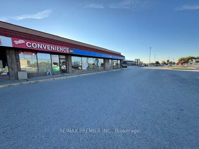 1111, Davis, Central Newmarket, Newmarket