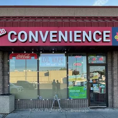 1111, Davis, Central Newmarket, Newmarket