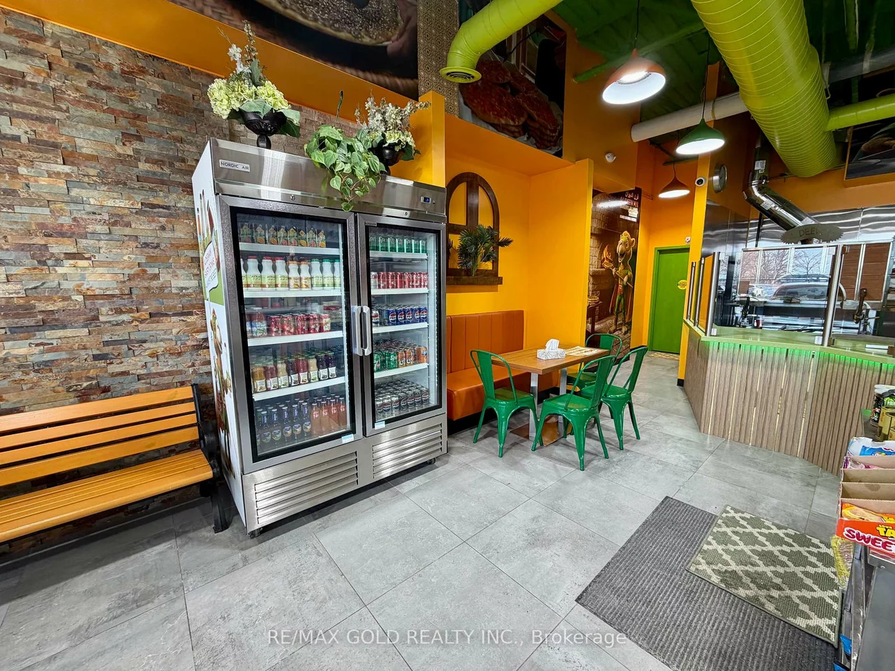 16925, Yonge, Central Newmarket, Newmarket