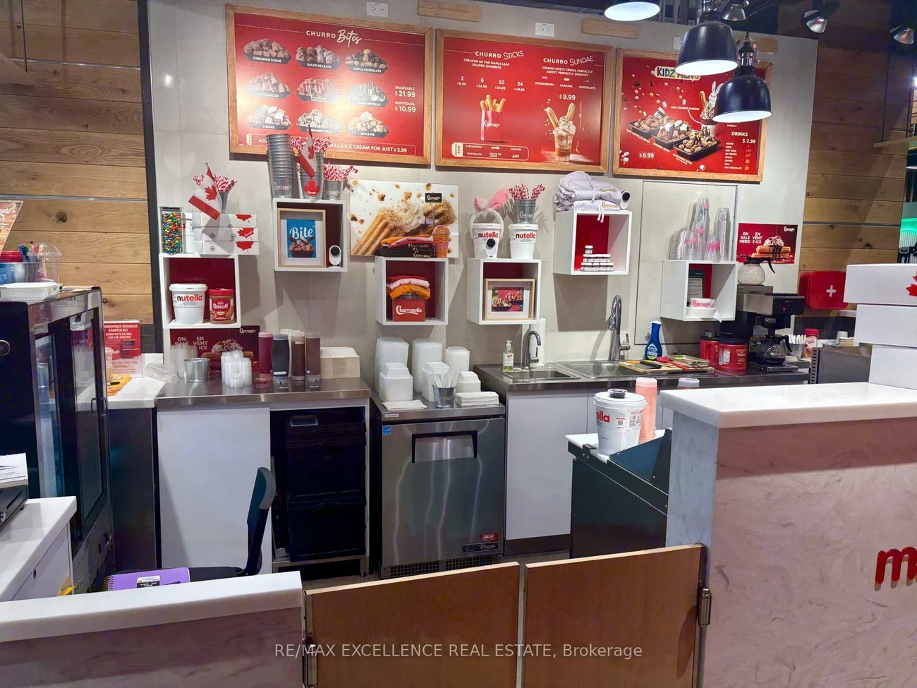 17600, Yonge, Woodland Hill, Newmarket