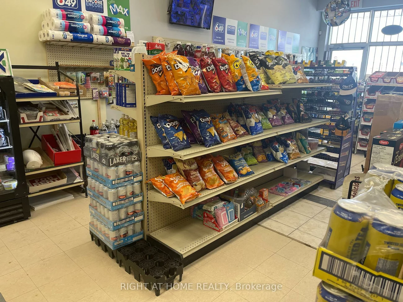 17080, Bathurst, Summerhill Estates, Newmarket