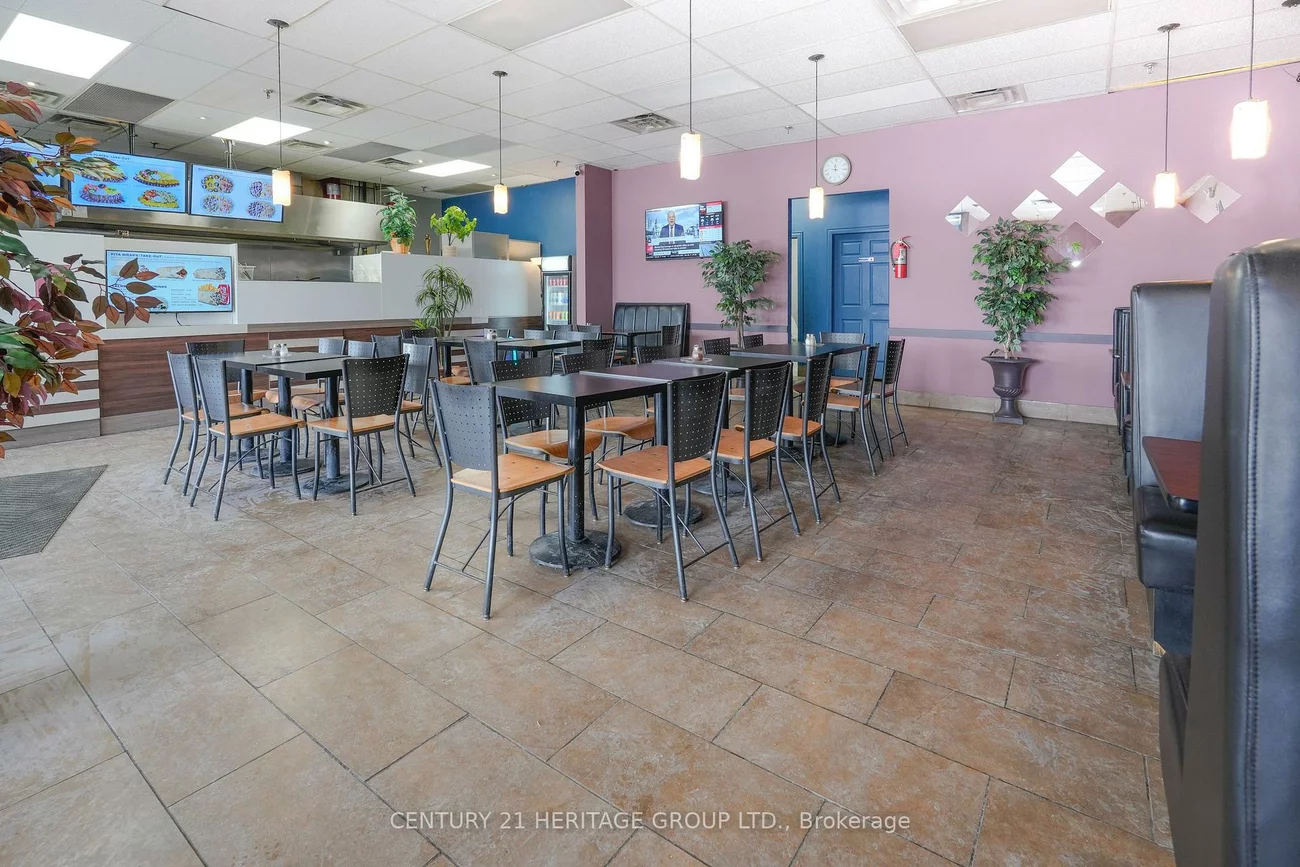 17310, Yonge, Glenway Estates, Newmarket