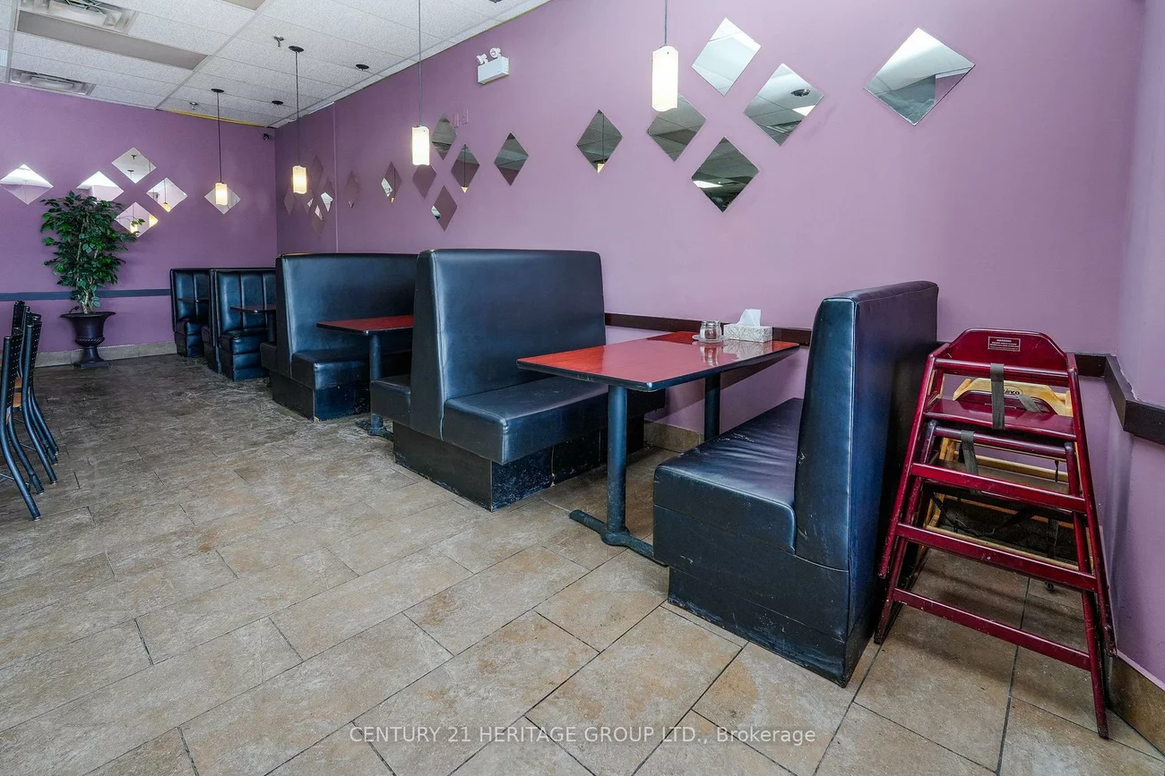 17310, Yonge, Glenway Estates, Newmarket