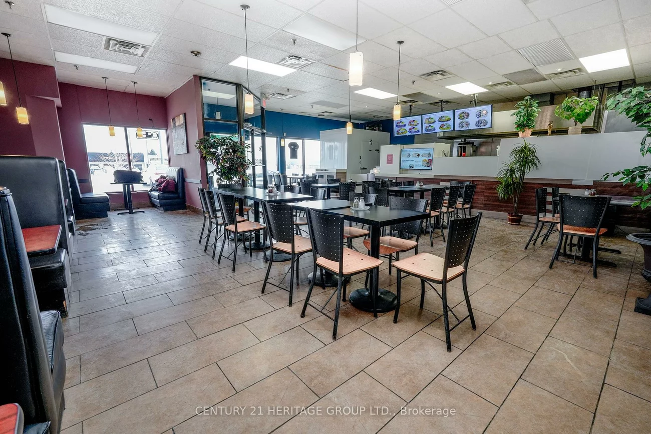 17310, Yonge, Glenway Estates, Newmarket