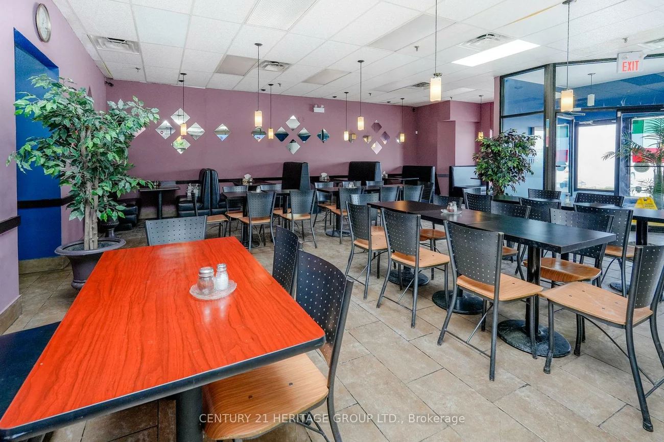 17310, Yonge, Glenway Estates, Newmarket