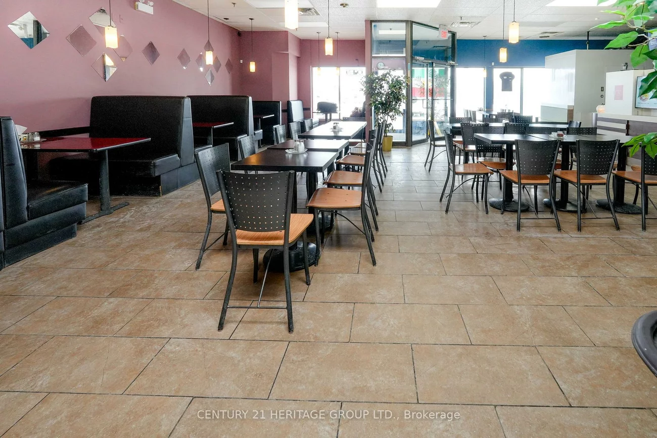 17310, Yonge, Glenway Estates, Newmarket