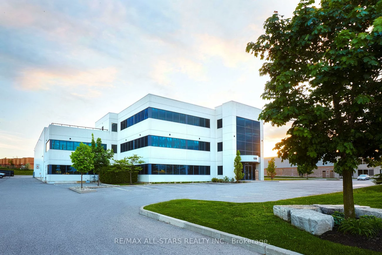 1201, Nicholson, Newmarket Industrial Park, Newmarket