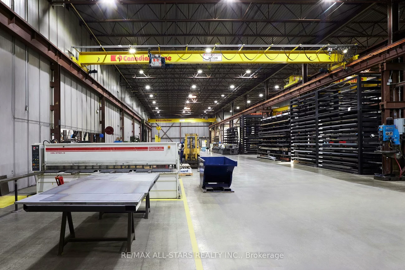 1201, Nicholson, Newmarket Industrial Park, Newmarket