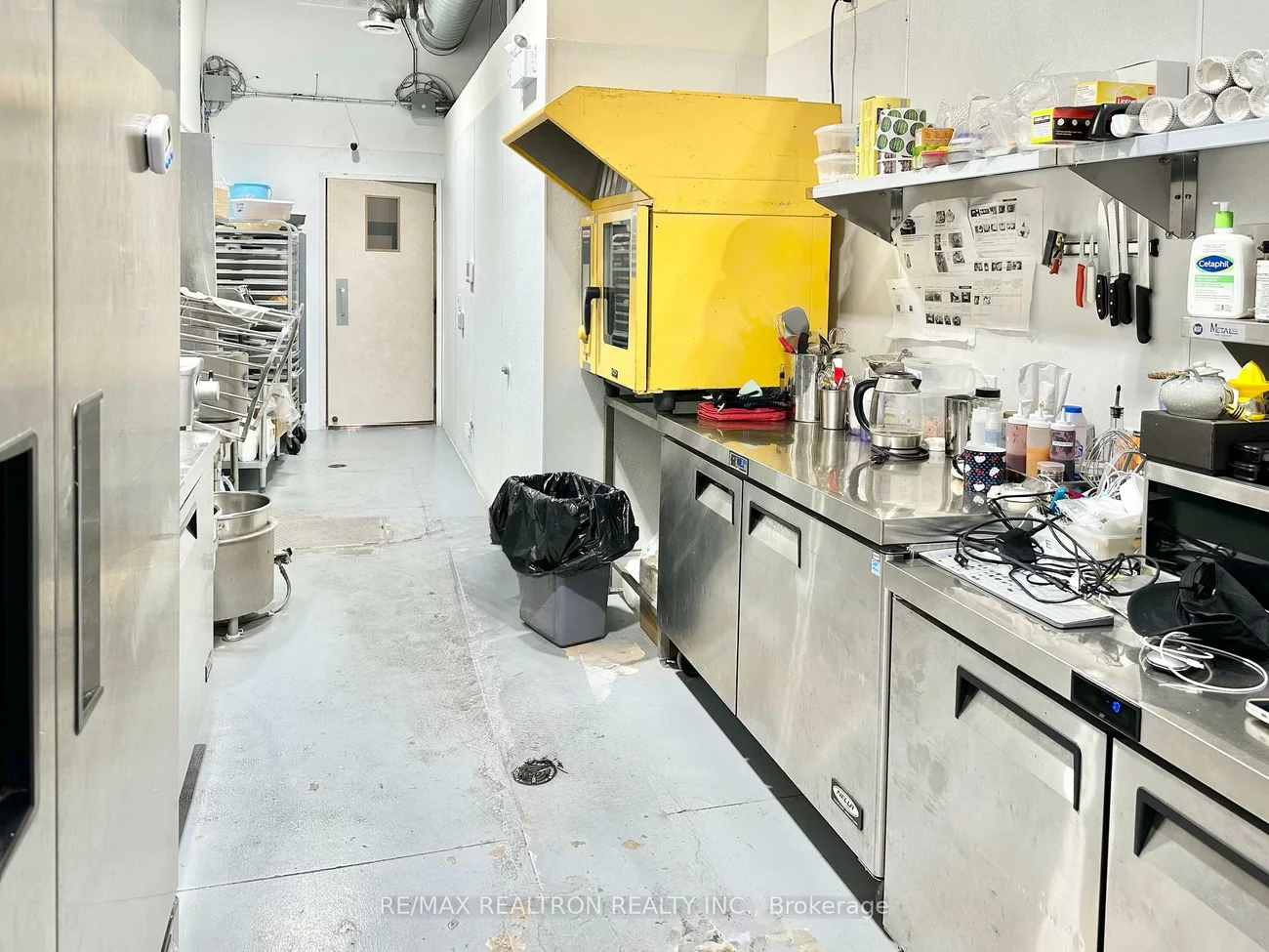 57, HARRY WALKER, Newmarket Industrial Park, Newmarket