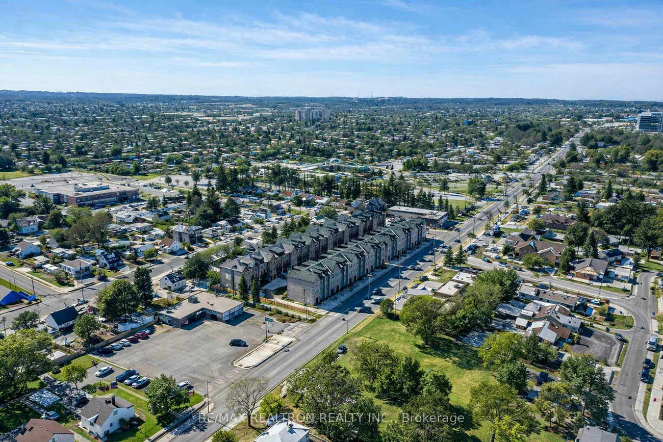 260, Eagle, Central Newmarket, Newmarket