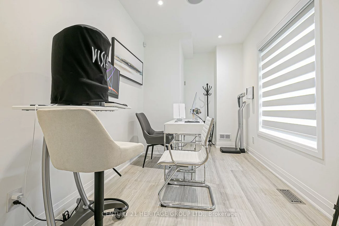 72, Prospect, Central Newmarket, Newmarket