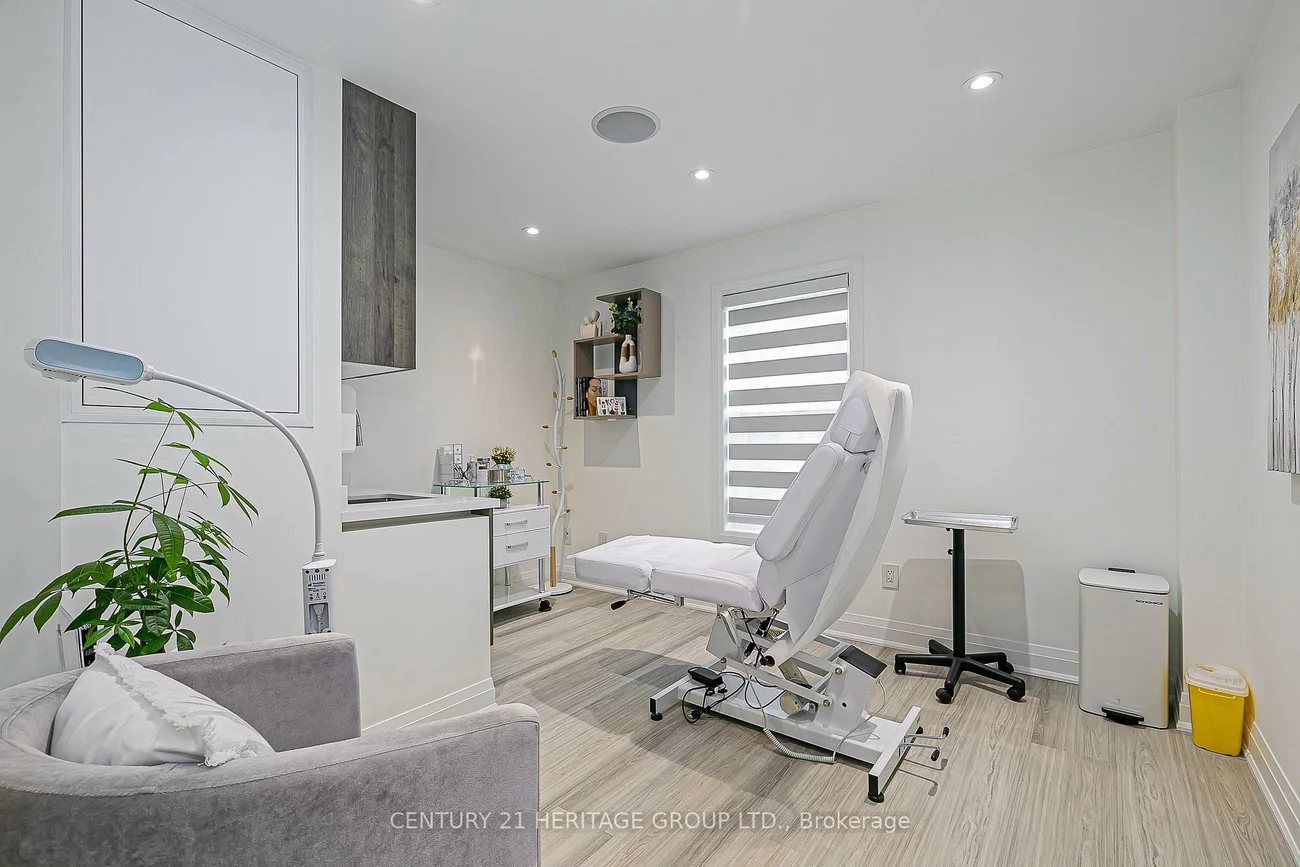 72, Prospect, Central Newmarket, Newmarket