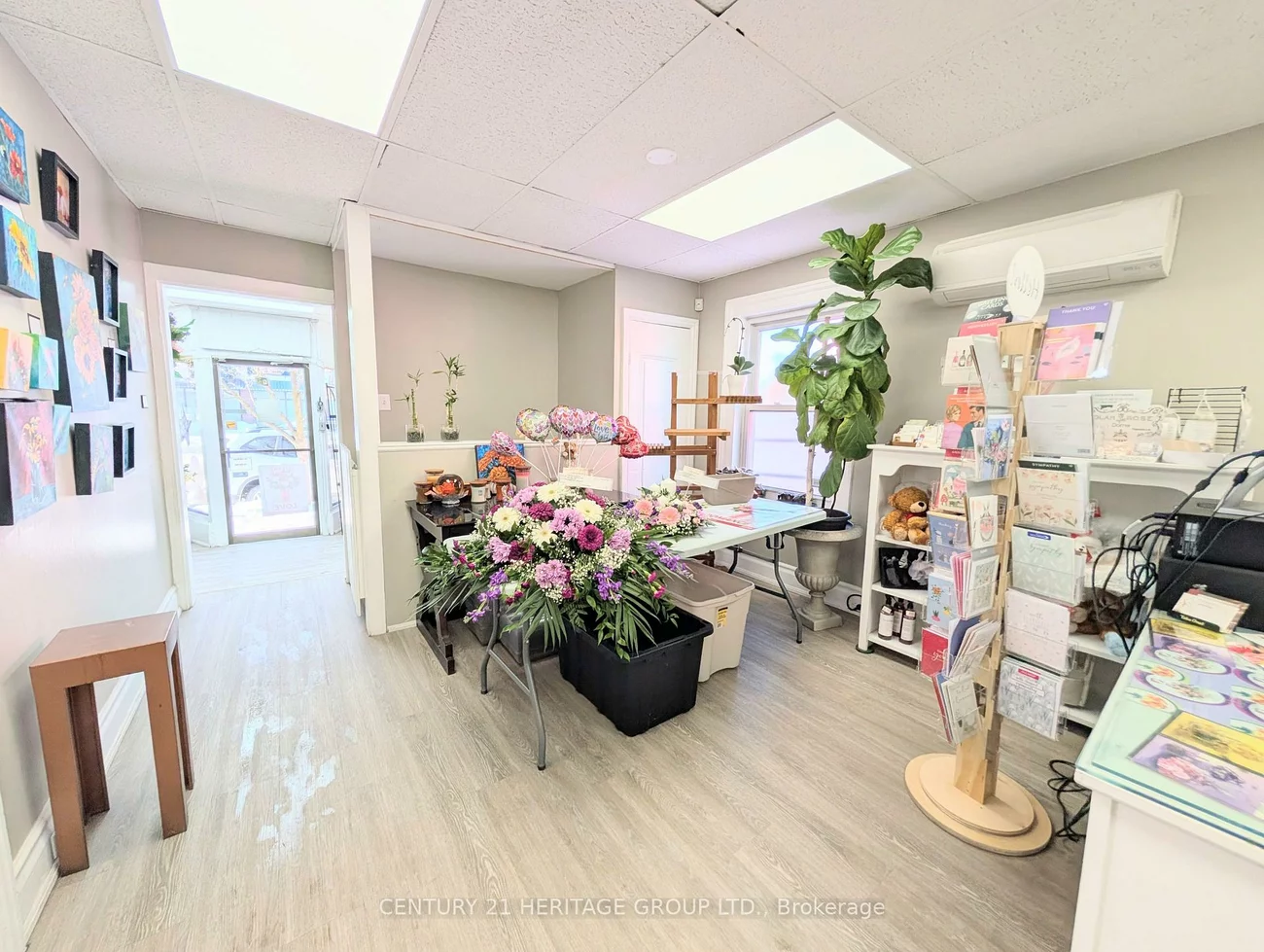 15, Main, Central Newmarket, Newmarket