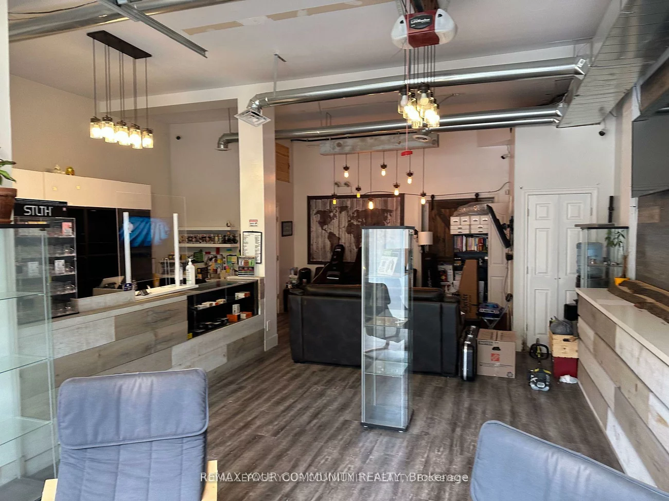 30-32, Main, Central Newmarket, Newmarket