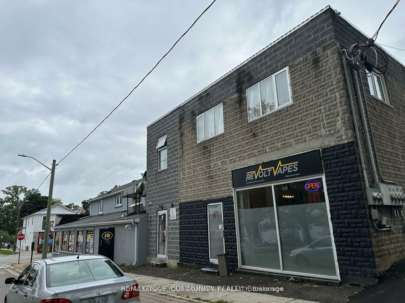 30-32, Main, Central Newmarket, Newmarket