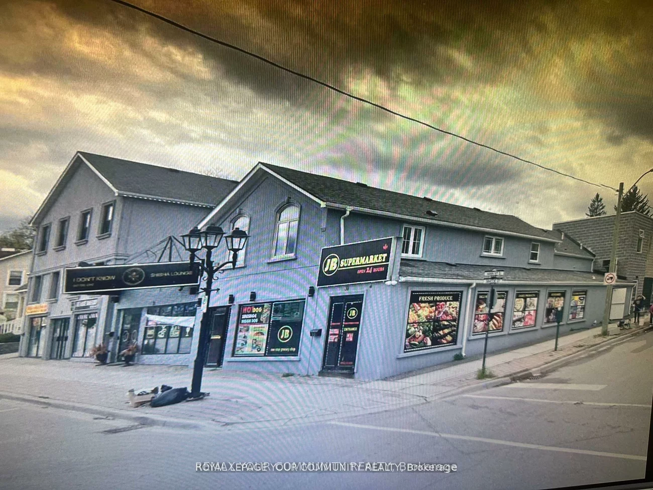 30-32, Main, Central Newmarket, Newmarket