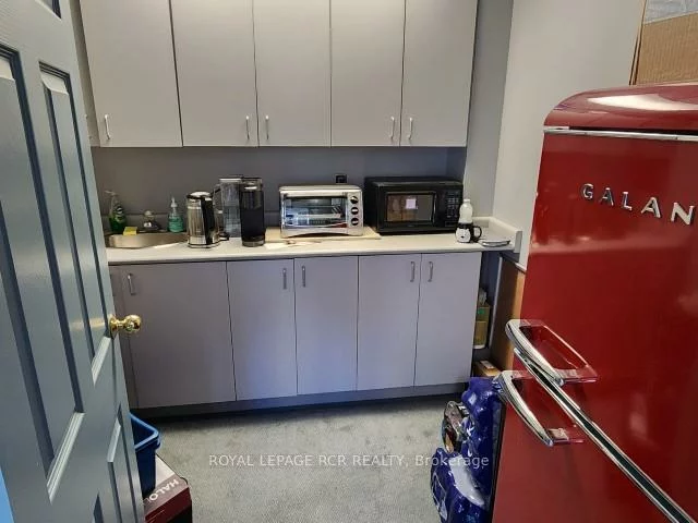 712, Davis, Gorham-College Manor, Newmarket