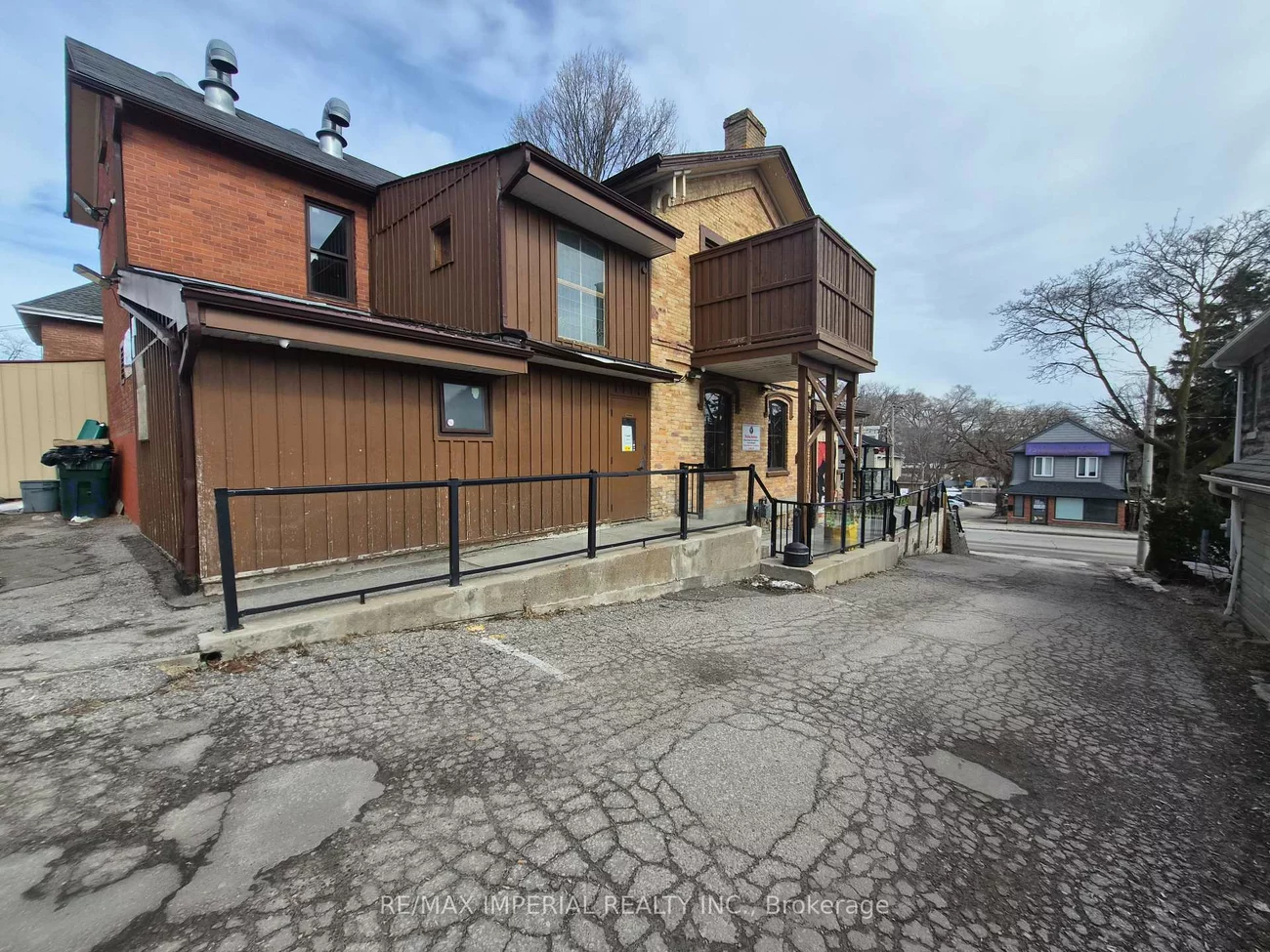 74, Main, Central Newmarket, Newmarket