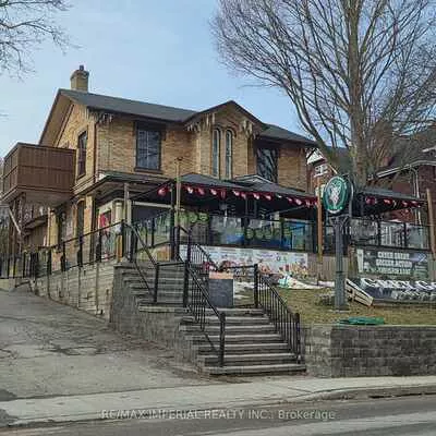 74, Main, Central Newmarket, Newmarket