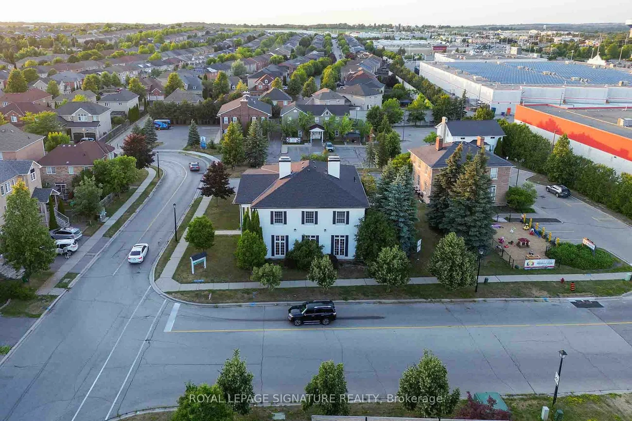 83, Dawson Manor, Woodland Hill, Newmarket