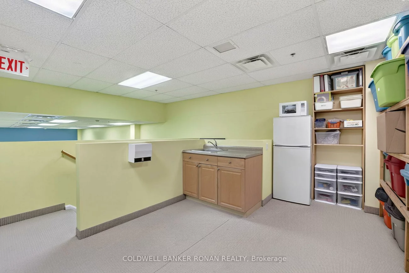 16945, Leslie, Newmarket Industrial Park, Newmarket