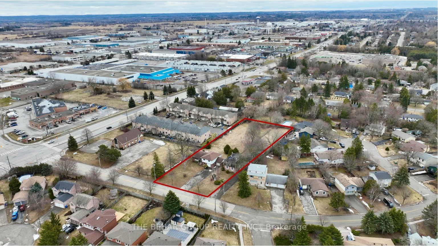 1038, Jacarandah, Huron Heights-Leslie Valley, Newmarket