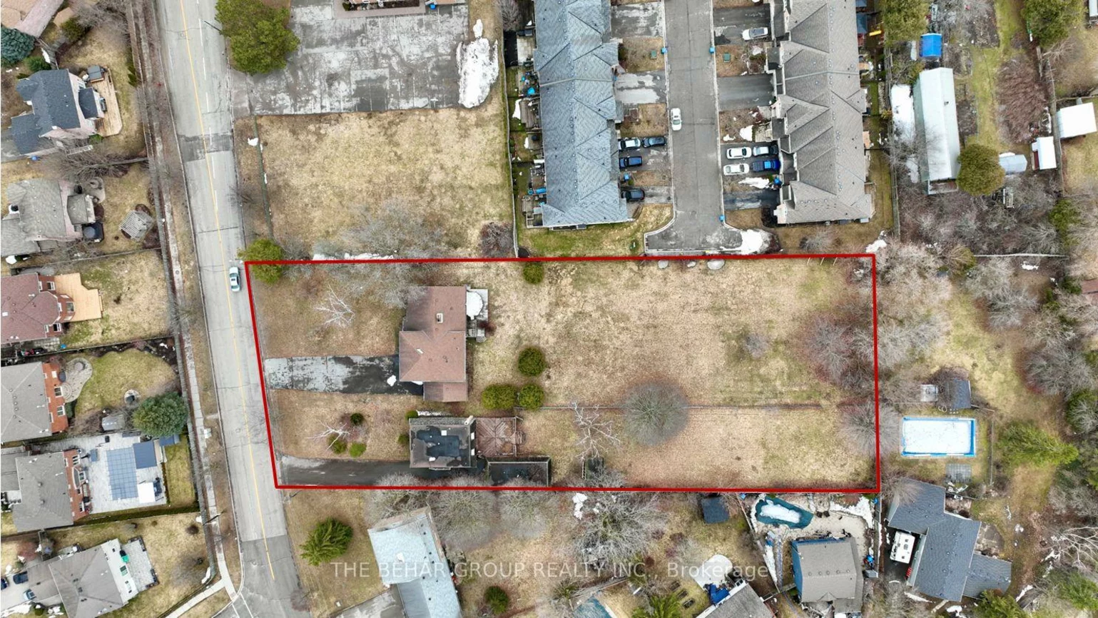 1038, Jacarandah, Huron Heights-Leslie Valley, Newmarket