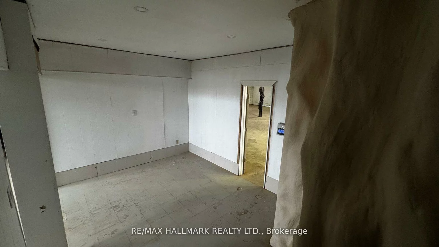 48, Prospect, Central Newmarket, Newmarket