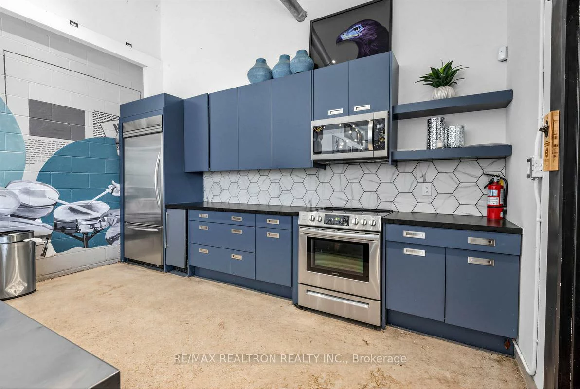 505, Queen, Central Newmarket, Newmarket