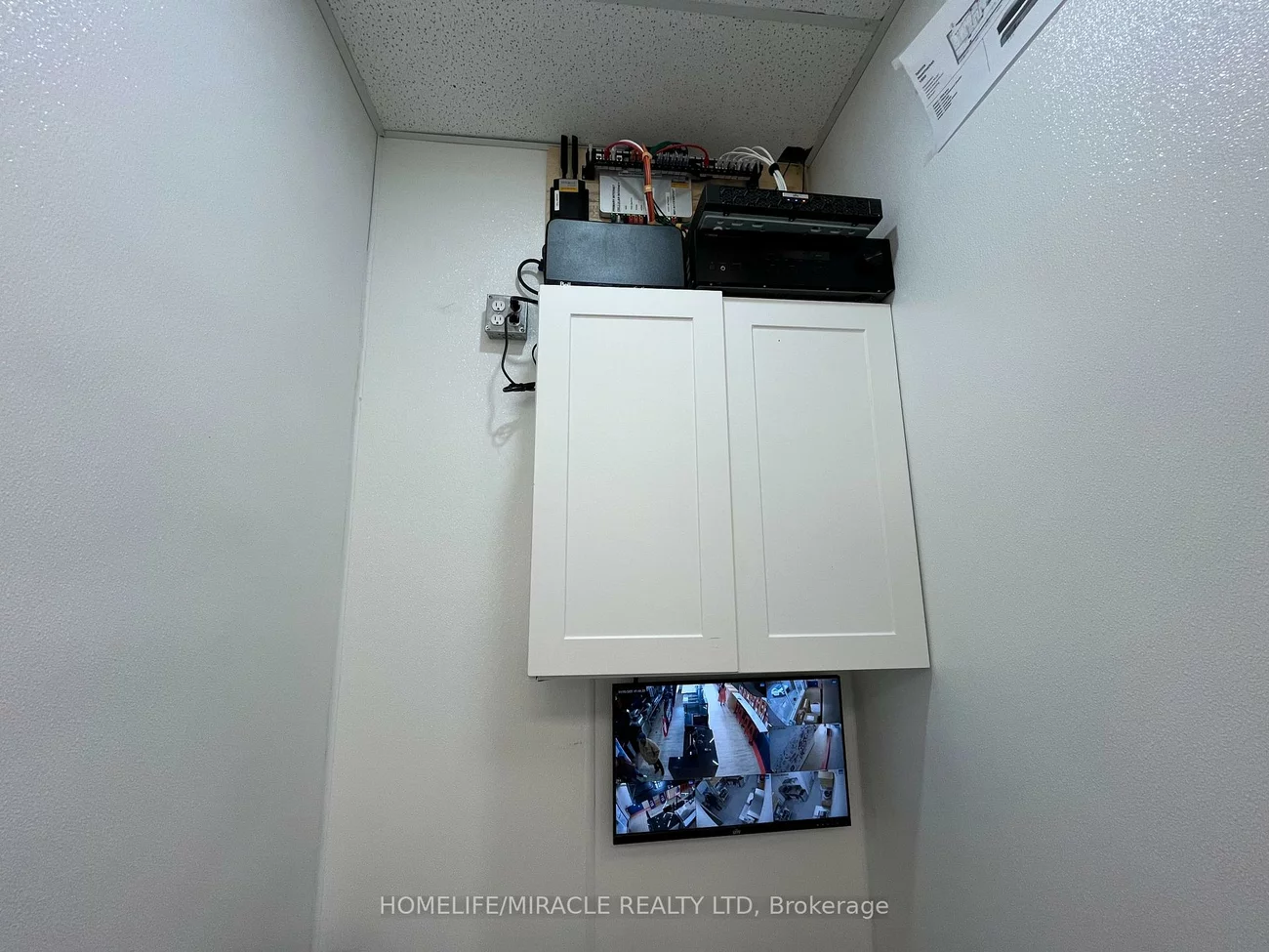 17480, yonge, Glenway Estates, Newmarket