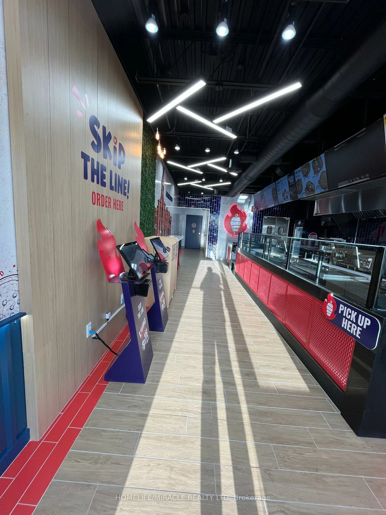 17480, yonge, Glenway Estates, Newmarket