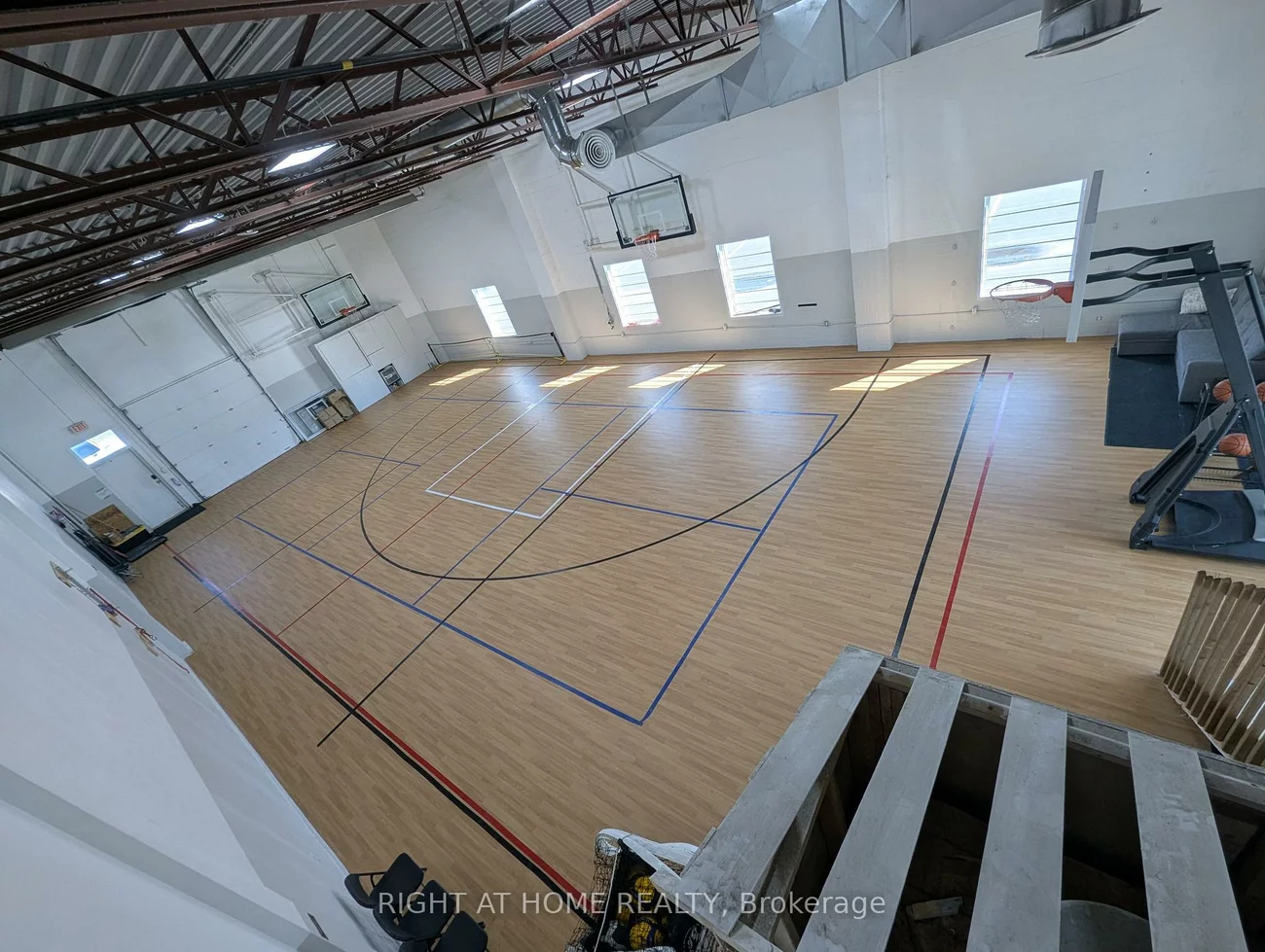 611, Steven, Stonehaven-Wyndham, Newmarket