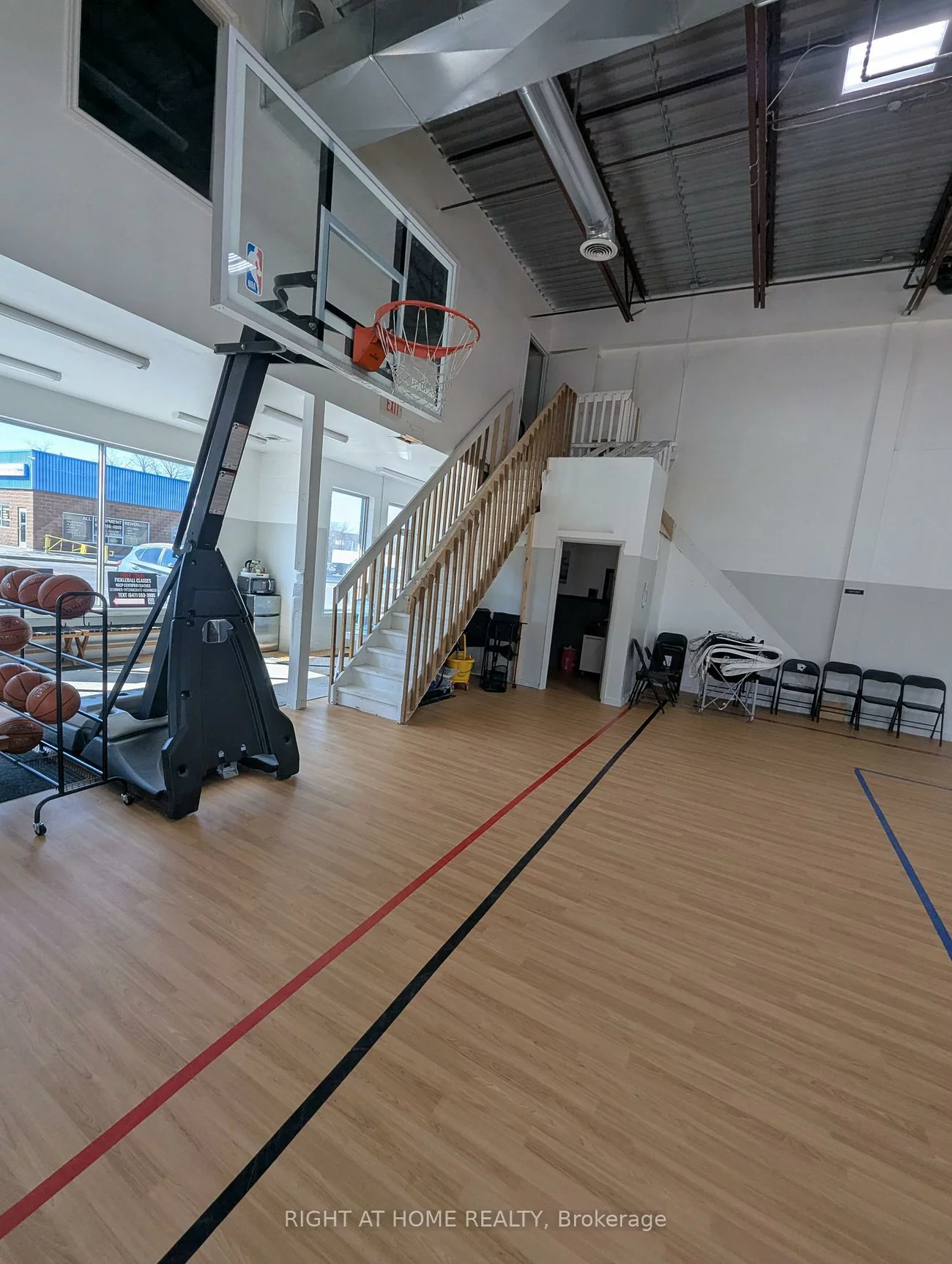 611, Steven, Stonehaven-Wyndham, Newmarket