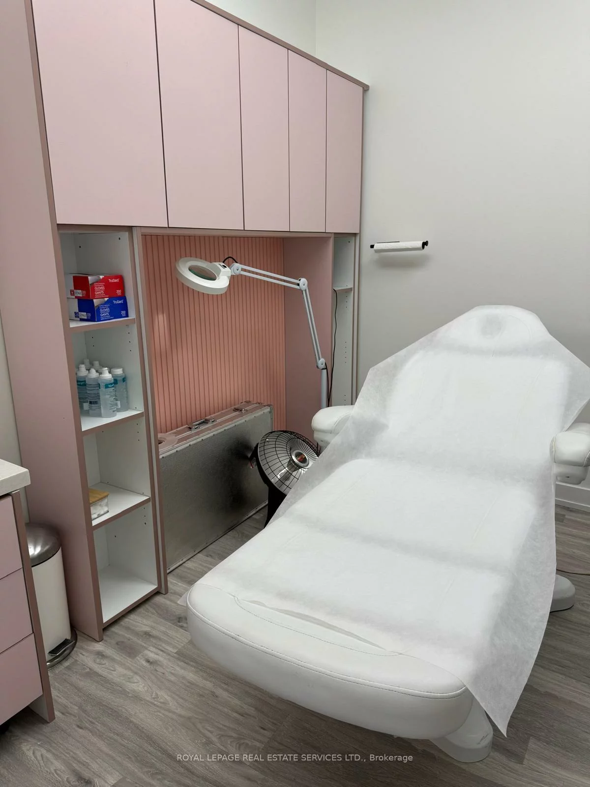 712, Davis, Gorham-College Manor, Newmarket