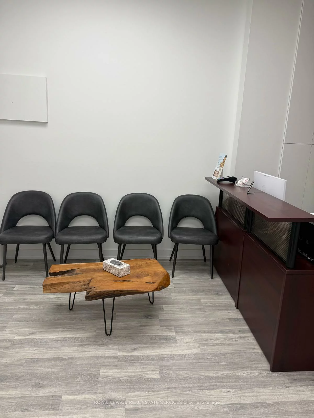 712, Davis, Gorham-College Manor, Newmarket