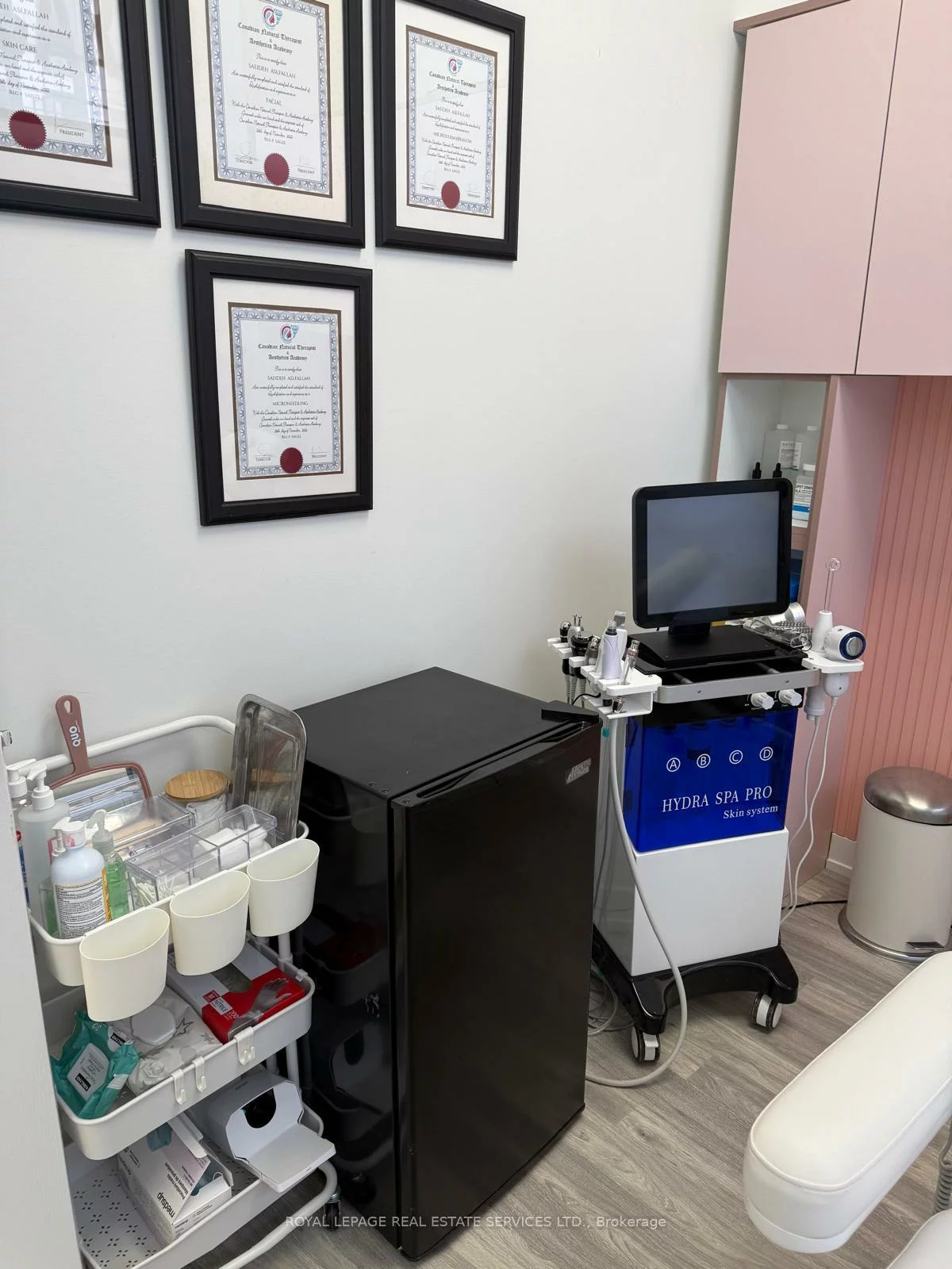 712, Davis, Gorham-College Manor, Newmarket