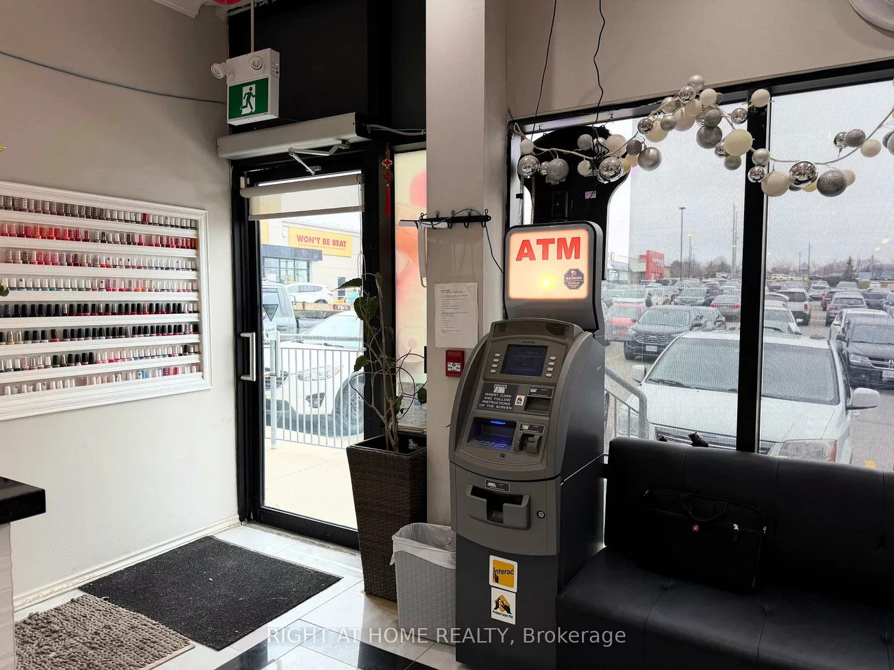 54, Davis, Central Newmarket, Newmarket