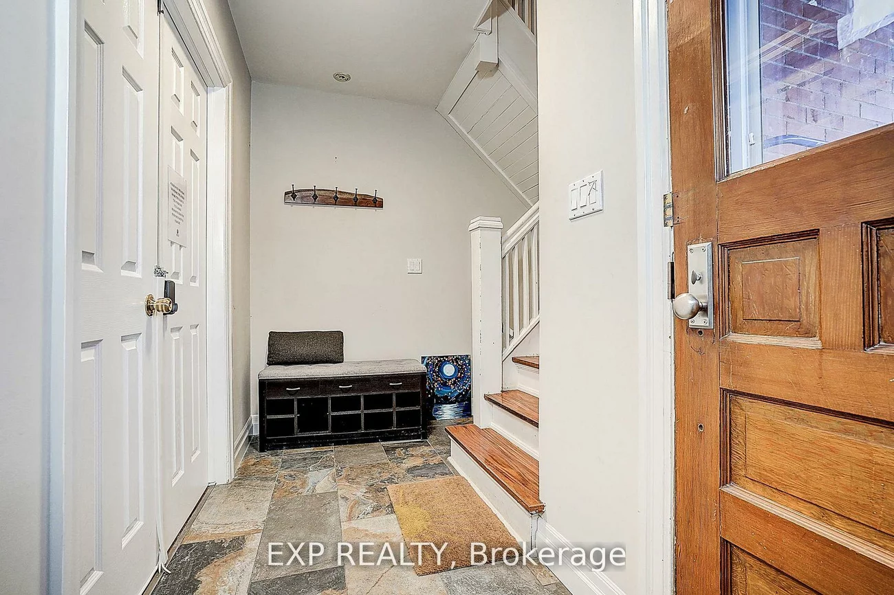 12, Vincent, Bristol-London, Newmarket