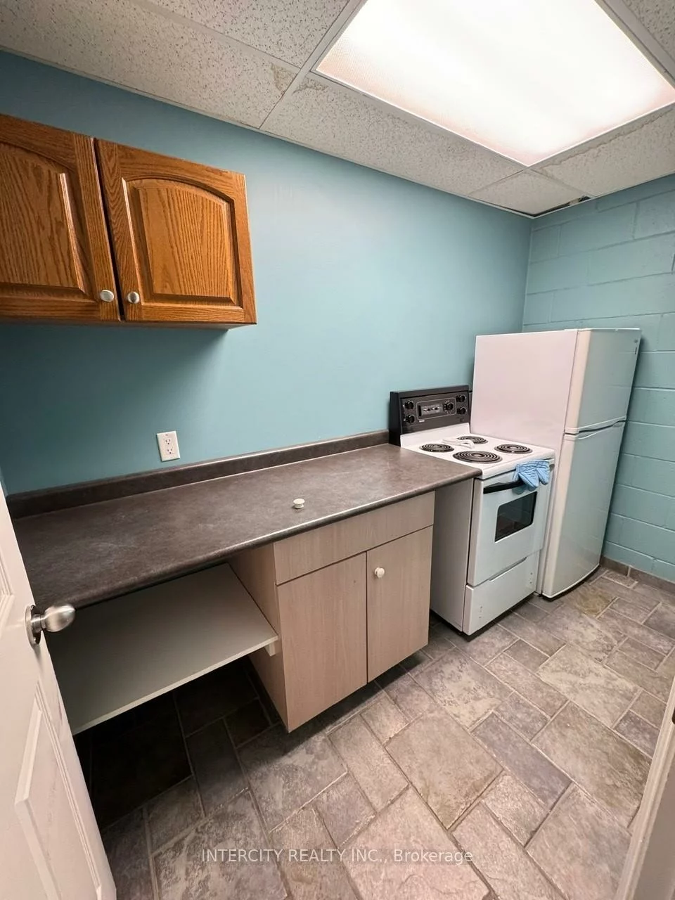 1260, Journey's End, Newmarket Industrial Park, Newmarket