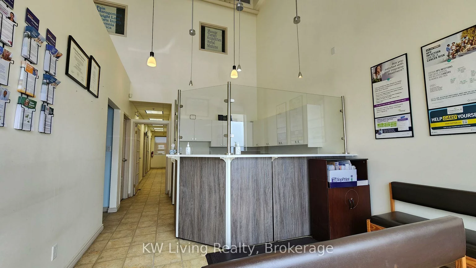 16945, Leslie, Newmarket Industrial Park, Newmarket