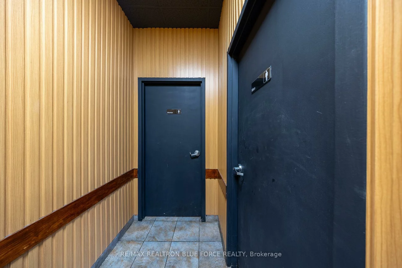 1111, Davis, Newmarket Industrial Park, Newmarket