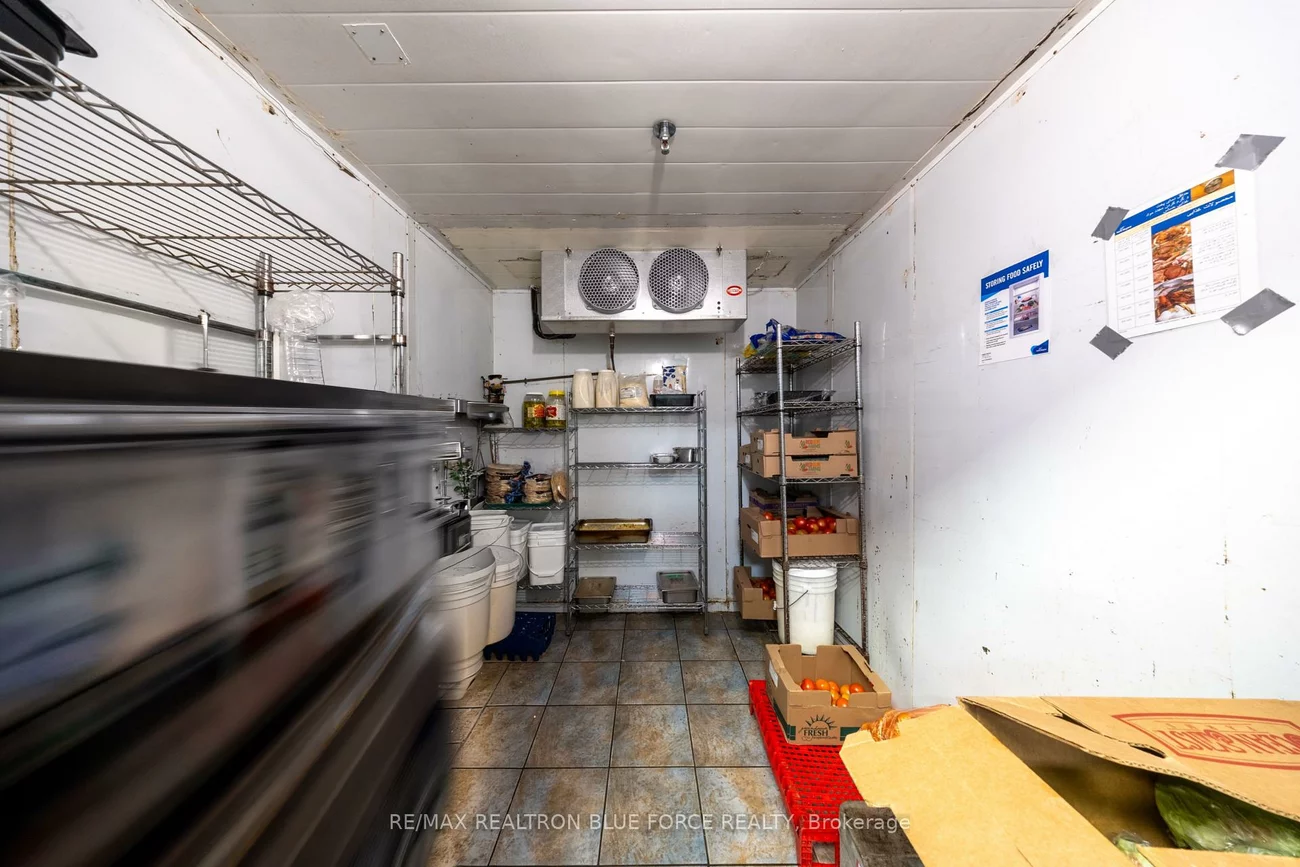 1111, Davis, Newmarket Industrial Park, Newmarket