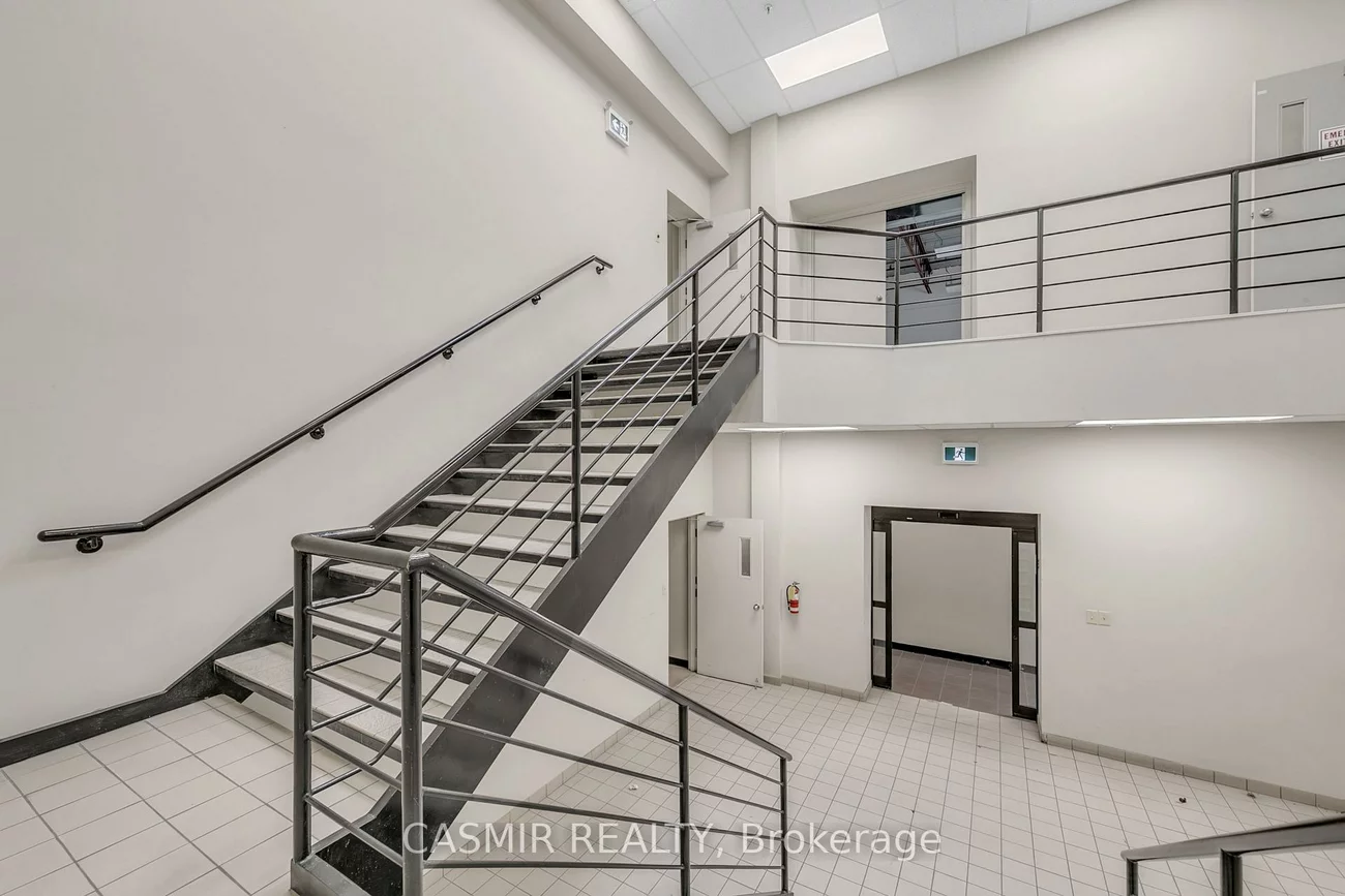 B-150, Pony, Newmarket Industrial Park, Newmarket